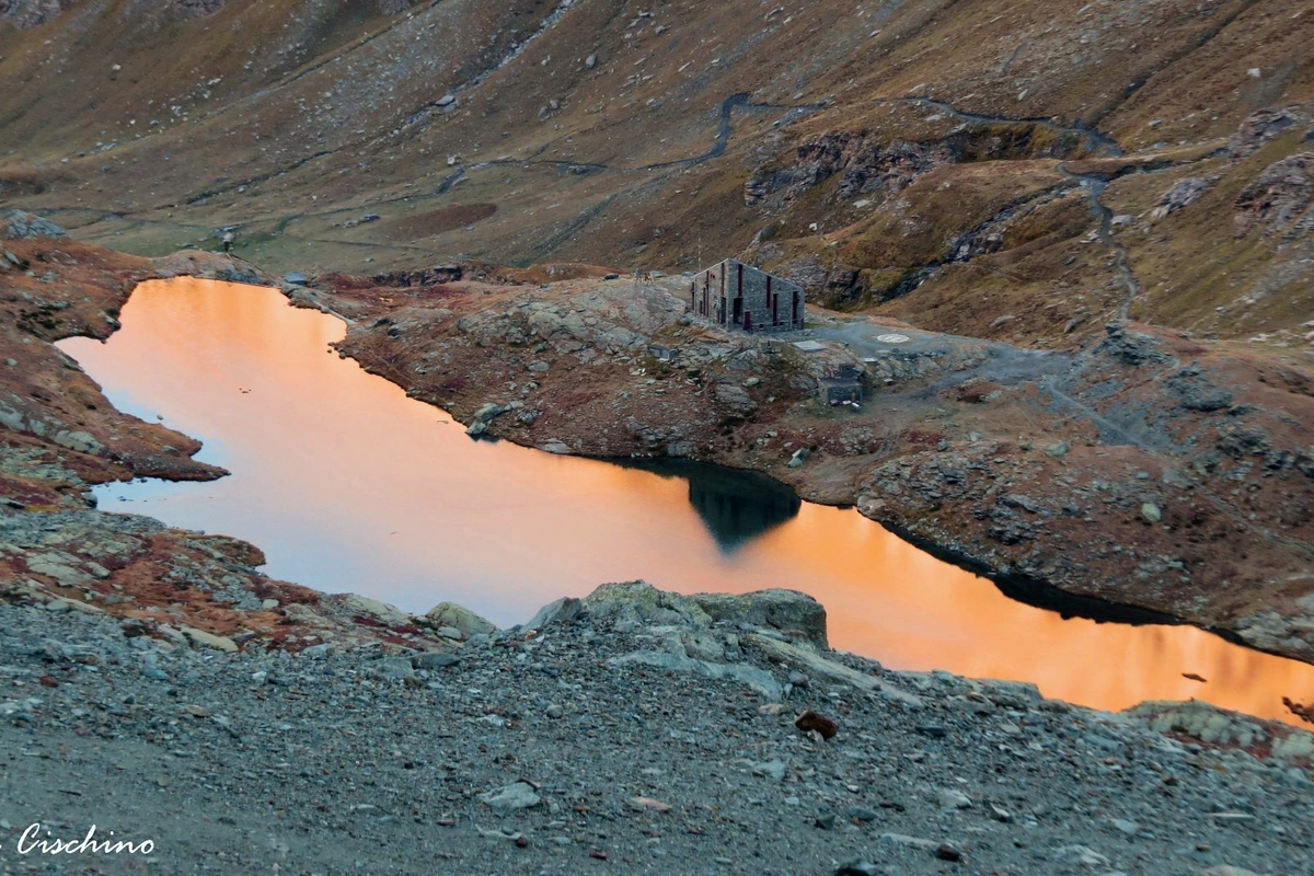 Immagine con descrizione mancante