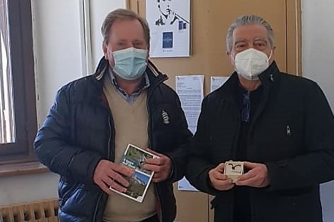 Immagine con descrizione mancante