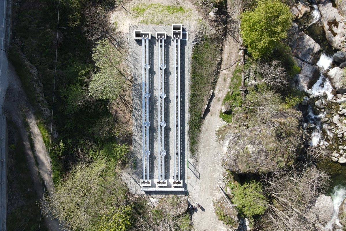 Foto ripresa dall'alto con un drone, dei 6 canali artificiali costruiti sulla sponda sinistra del fiume Po